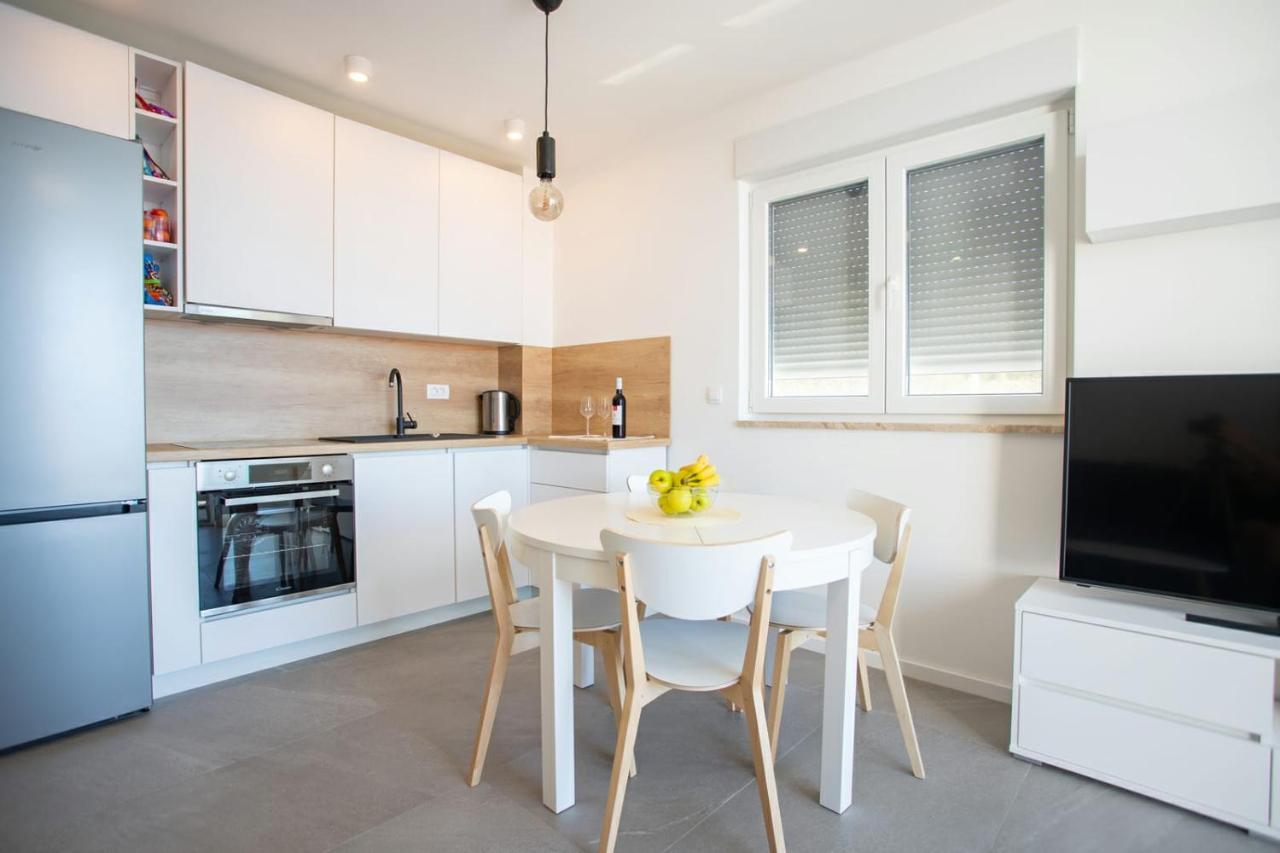 טרוגיר Apartment Belmare מראה חיצוני תמונה