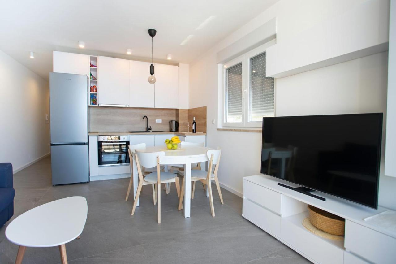 טרוגיר Apartment Belmare מראה חיצוני תמונה