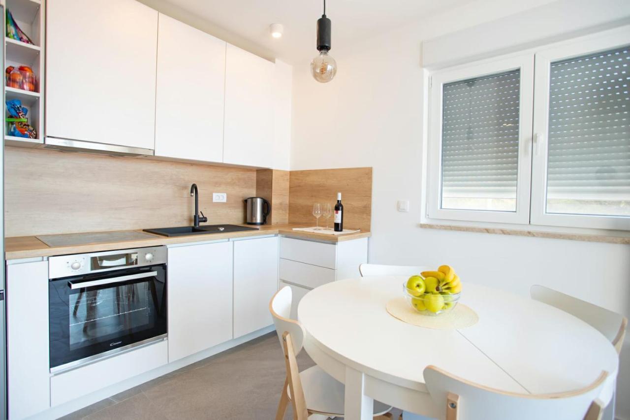 טרוגיר Apartment Belmare מראה חיצוני תמונה